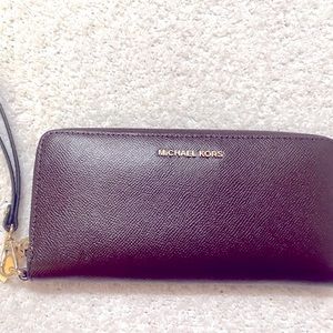 NEW Michael Kors Wallet